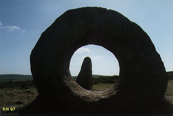 Men An Tol Standing Stone, Cornwall, 1997 Men An Tol Standing Stone, Cornwall