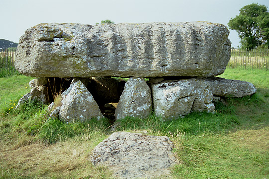 Lligwy Dolmen, Anglesey, 1999 Lligwy Dolmen, Anglesey
