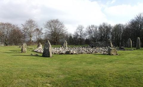 Loanhead of Daviot Stone Circle, Aberdeenshire, 2005 Loanhead of Daviot Stone Circle, Aberdeenshire